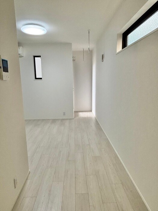 ＲＥＧＩＥＳ塚本の物件内観写真