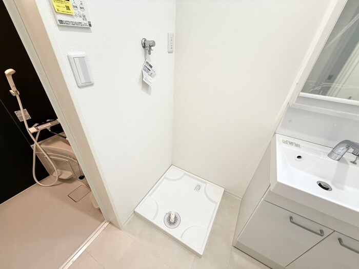 ＲＥＧＩＥＳ塚本の物件内観写真