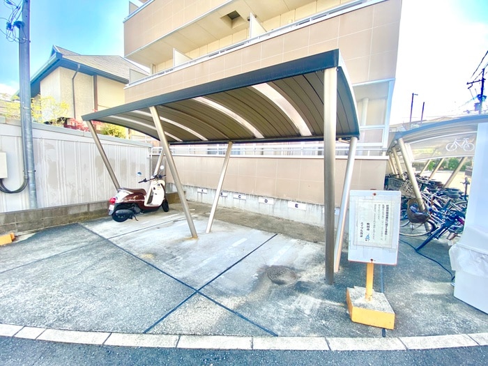 カルム千里の物件外観写真