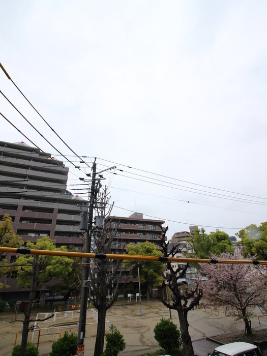 ｴｽﾘｰﾄﾞ大阪梅田ＷＥＳＴ(906)の物件内観写真