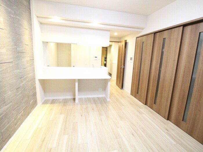 スプランディッド江坂駅前の物件内観写真