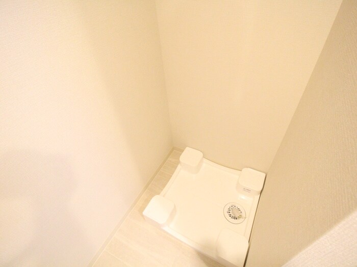 スプランディッド江坂駅前の物件内観写真