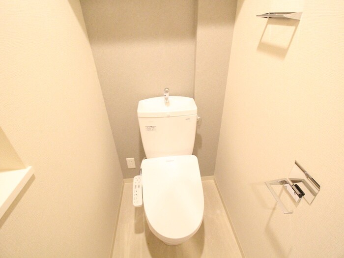 スプランディッド江坂駅前の物件内観写真