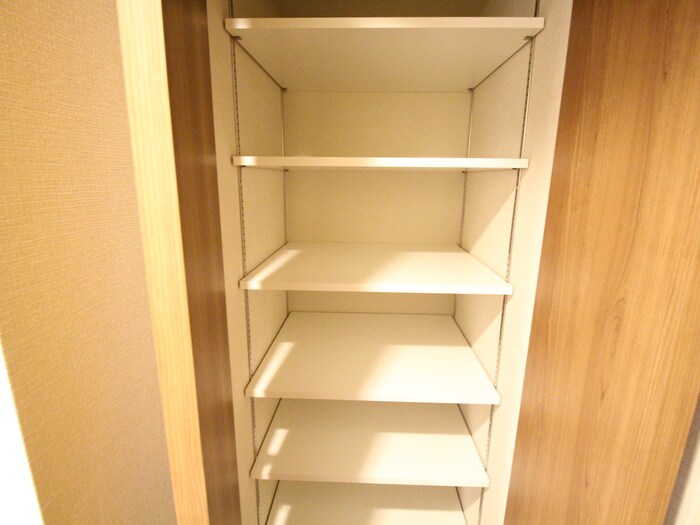 スプランディッド江坂駅前の物件内観写真