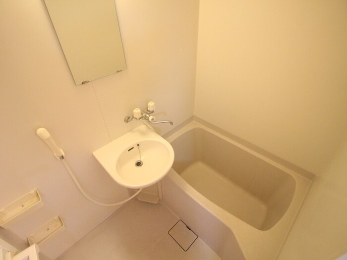 ジュネスうえがはらの物件内観写真