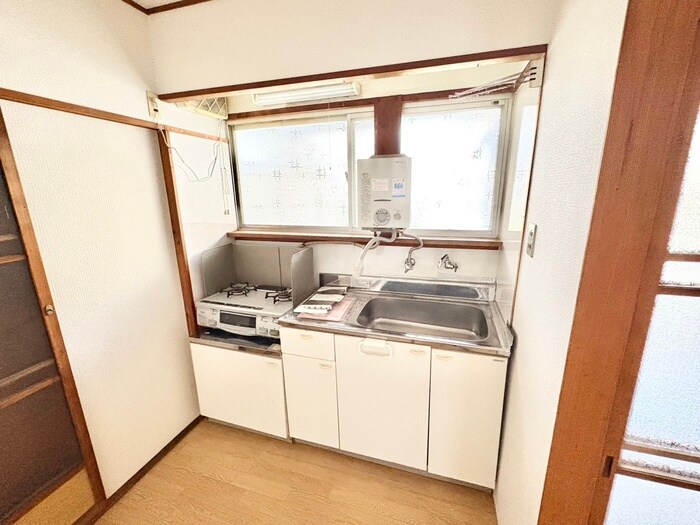 西院太田町貸家の物件内観写真