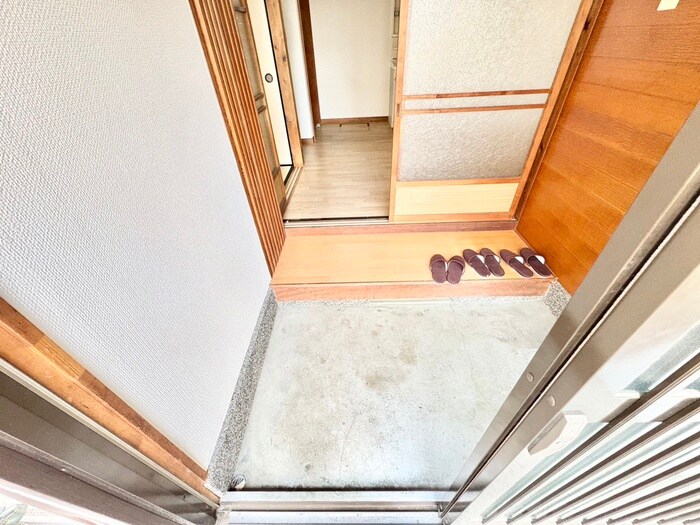 西院太田町貸家の物件内観写真