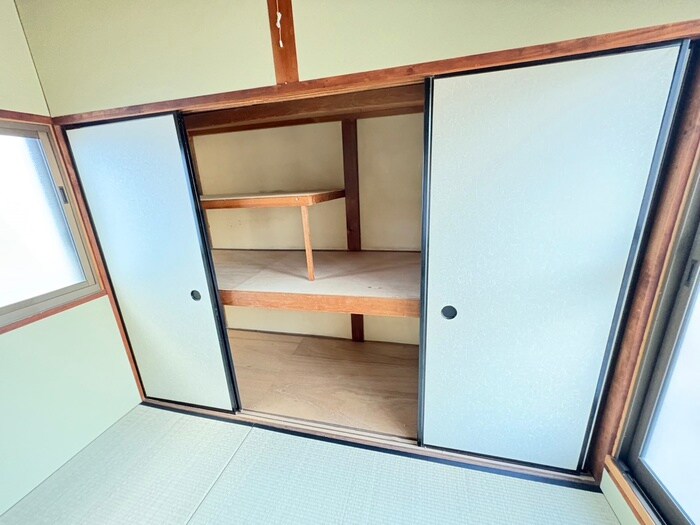 西院太田町貸家の物件内観写真