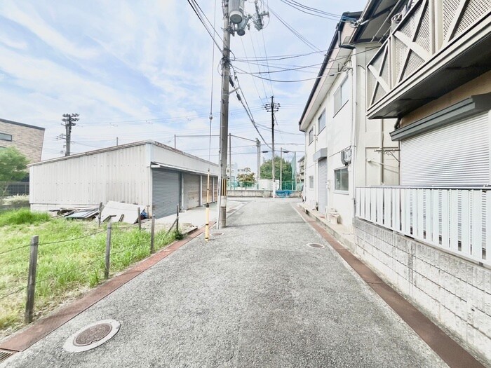 吉川ハイツの物件外観写真