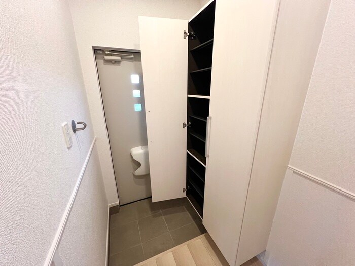 エヌ　プラスの物件内観写真