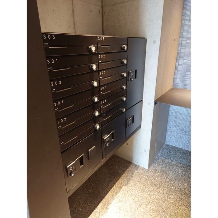 プレジール御所東の物件外観写真