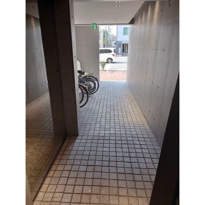 プレジール御所東の物件外観写真