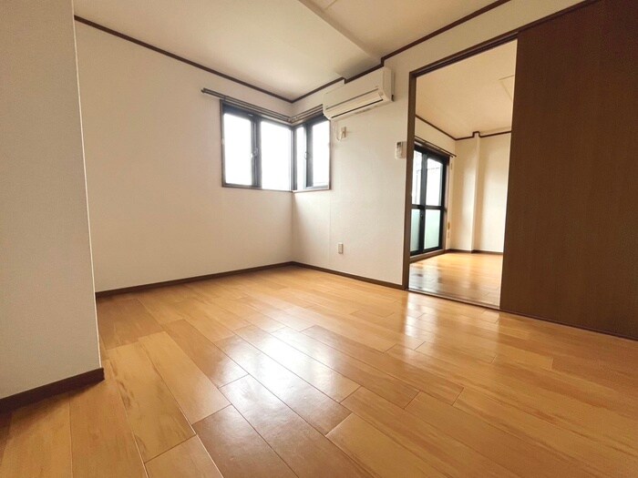 ル－ミナス桂の物件内観写真