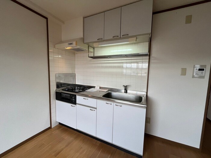 ル－ミナス桂の物件内観写真