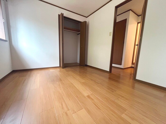 ル－ミナス桂の物件内観写真