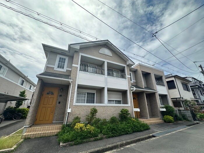 グランシャリオ水尾Ｂの物件外観写真