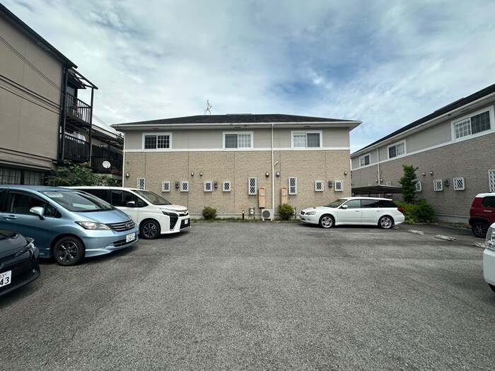 グランシャリオ水尾Ｂの物件外観写真