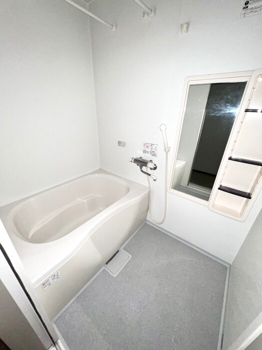 メゾン北杭瀬の物件内観写真