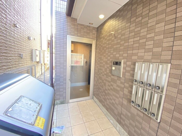 ｆｏｒｅｓｔａｇｅ西院の物件外観写真