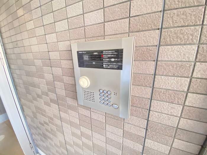 ｆｏｒｅｓｔａｇｅ西院の物件外観写真