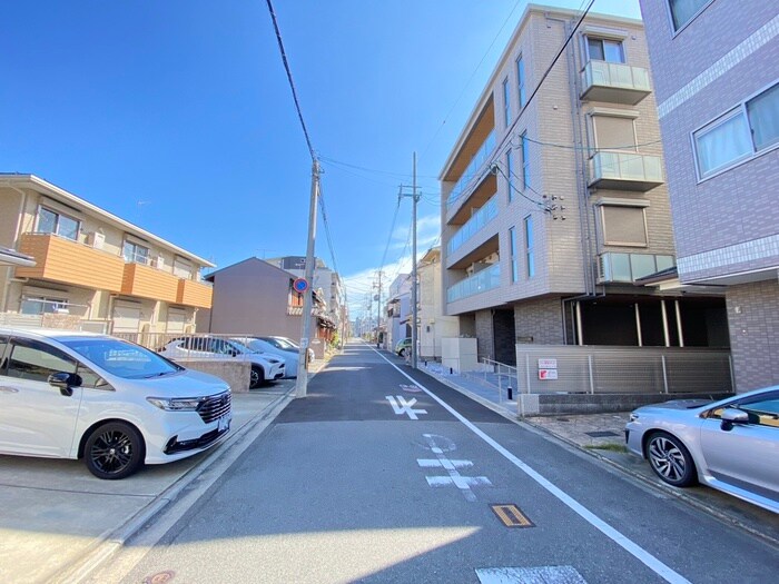 ｆｏｒｅｓｔａｇｅ西院の物件外観写真