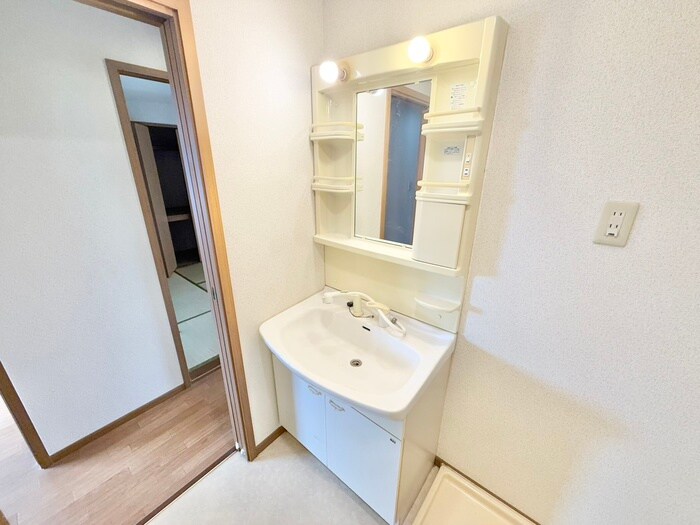 レオーネ南陵の物件内観写真