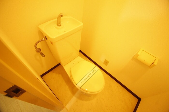 トムズコート悠希の物件内観写真