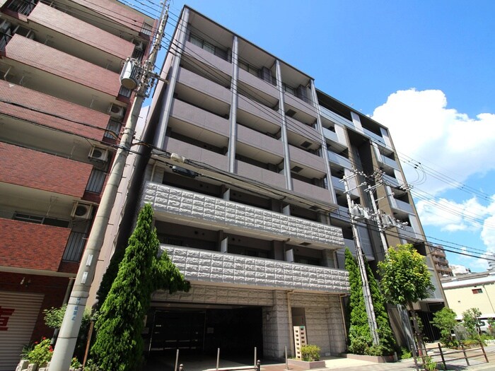 Mid Court新大阪の物件外観写真