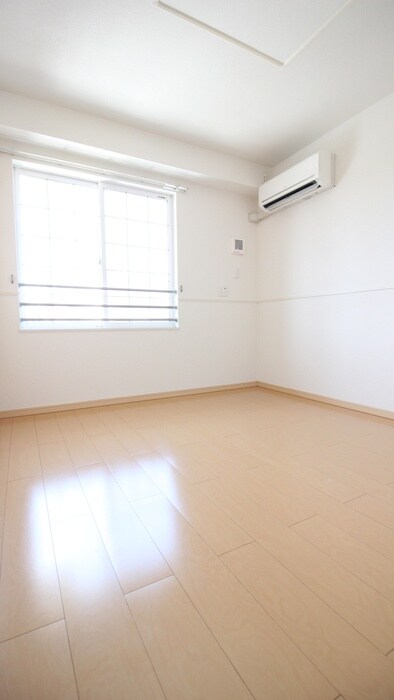 グリ－ン・ヴィラⅡの物件内観写真