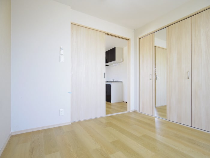 プリエ深草の物件内観写真