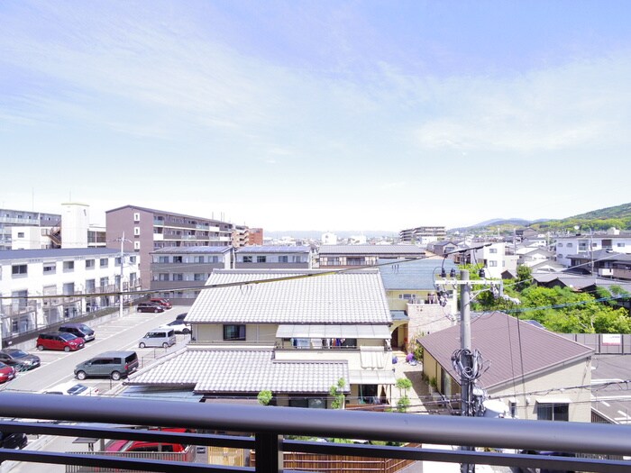 プリエ深草の物件内観写真