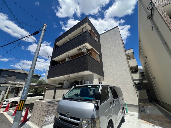 フジパレス沢良宜東Ⅰ番館の物件外観写真