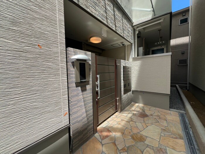 フジパレス沢良宜東Ⅰ番館の物件外観写真