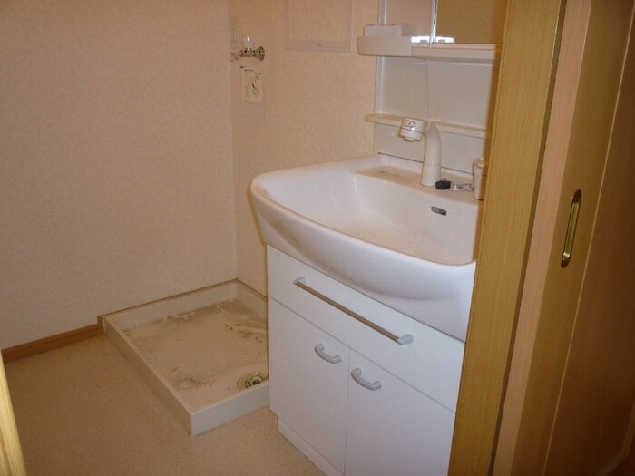 リヴ　グレイスＢ棟の物件内観写真