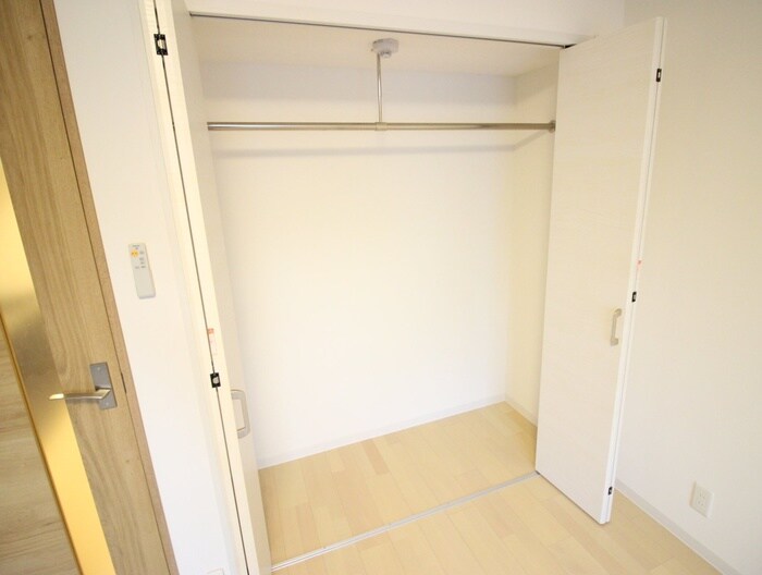 オーク上新庄の物件内観写真