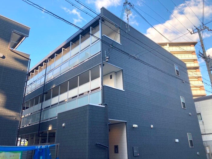 リブリ・スカイブルー　サンの物件外観写真