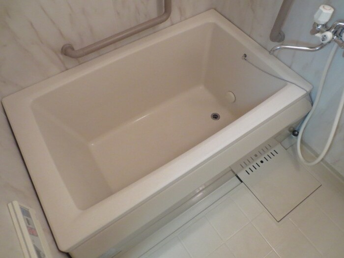 ラ・メ－ル鉢塚の物件内観写真