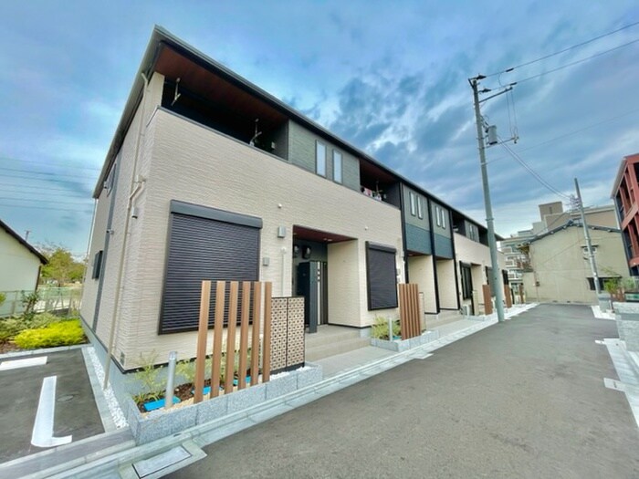 セレーノメゾンの物件外観写真