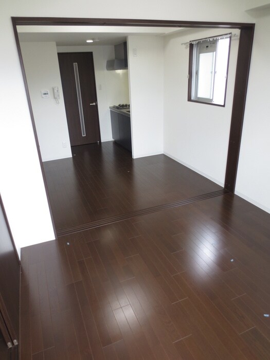 ライブガーデン新大阪の物件内観写真