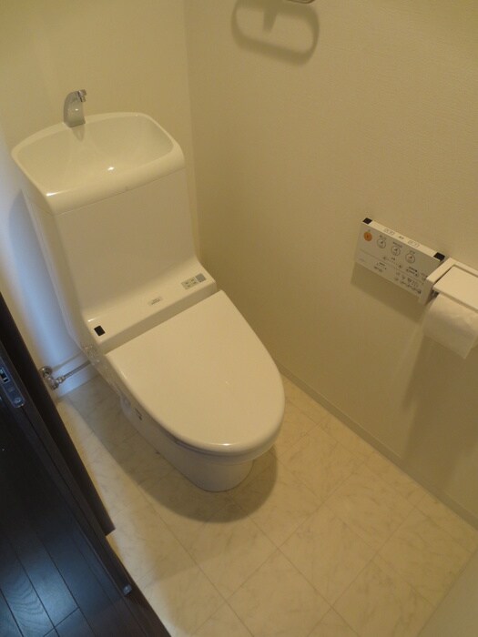 ライブガーデン新大阪の物件内観写真