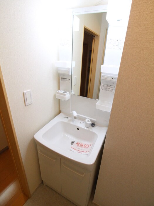 クレールコートの物件内観写真