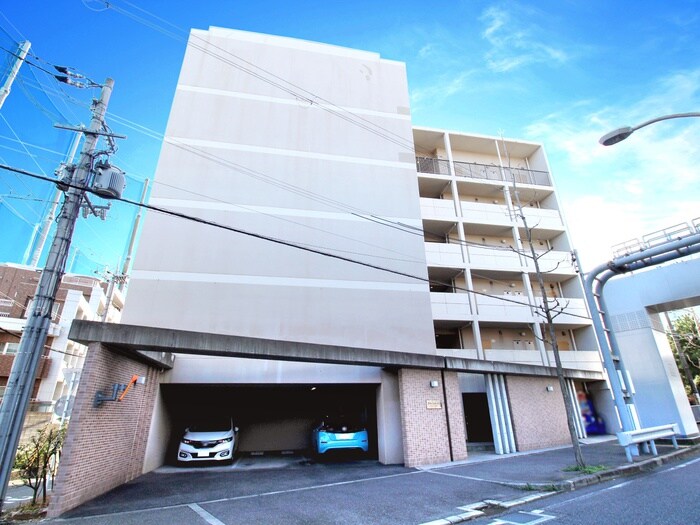 アーデン千里中央の物件外観写真