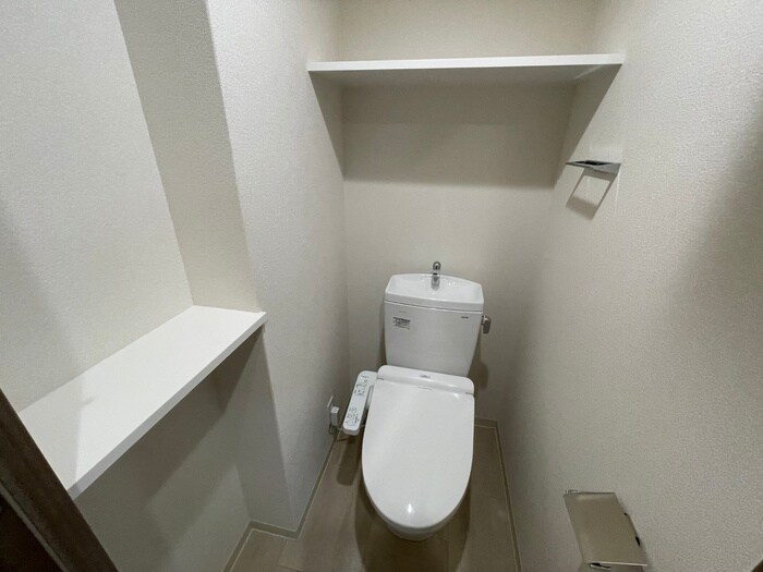 ﾌﾟﾚｻﾝｽ大国町ｱﾄﾞﾛｯｿ(305)の物件内観写真