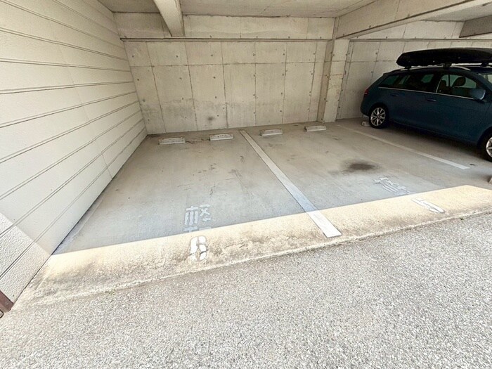 スカイコート待兼山Ｂ棟の物件外観写真