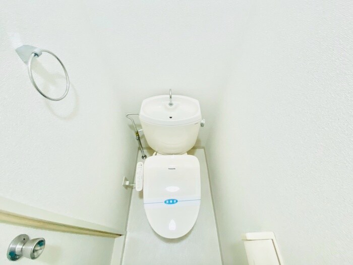 スカイコート待兼山Ｂ棟の物件内観写真