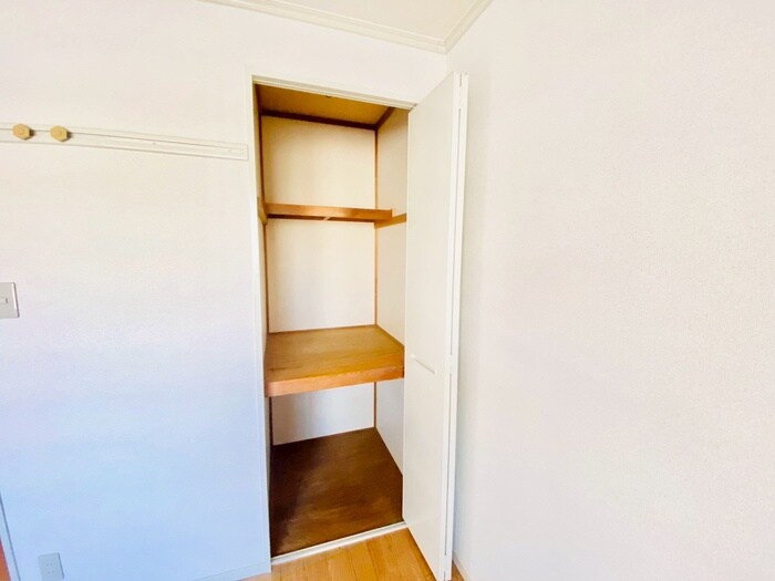 スカイコート待兼山Ｂ棟の物件内観写真