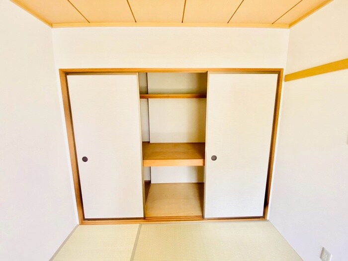 スカイコート待兼山Ｂ棟の物件内観写真