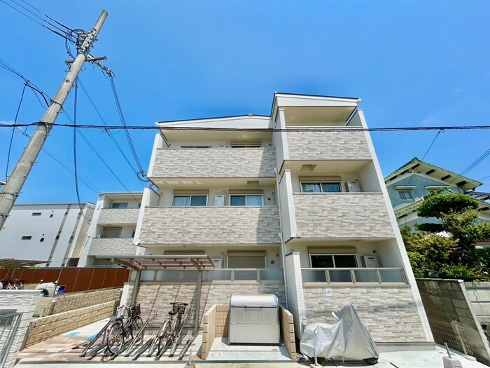 ラモーナ北条Ⅲの物件外観写真