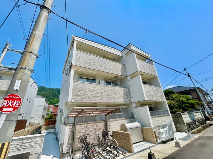 ラモーナ北条Ⅲの物件外観写真