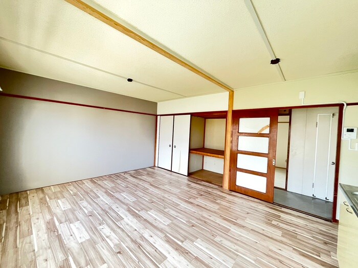 男山第4住宅第311号棟（302）の物件内観写真